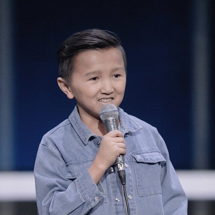 Столичный бьюти-блогер устроил истерику в магазине косметики в Челябинске - подр