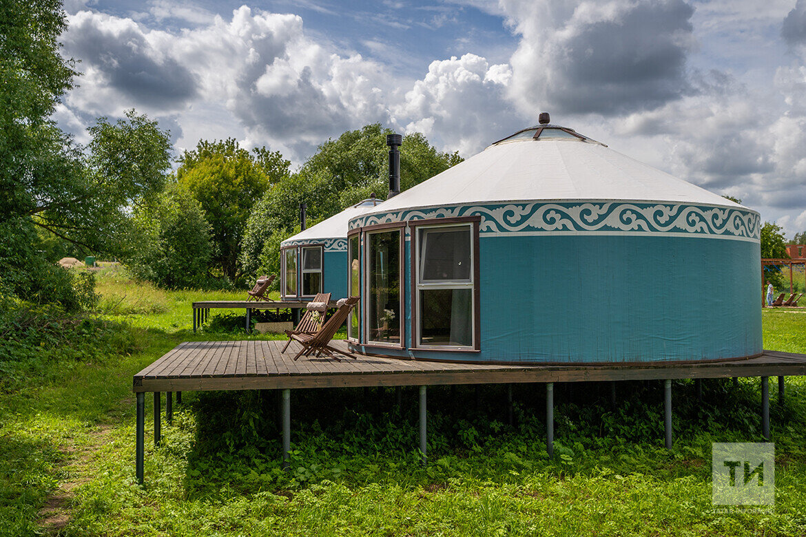 Концепция Yurt Resort заключается в том, что гости живут в круглых юртах со всеми удобствамиФото: © Владимир Васильев / «Татар-информ»