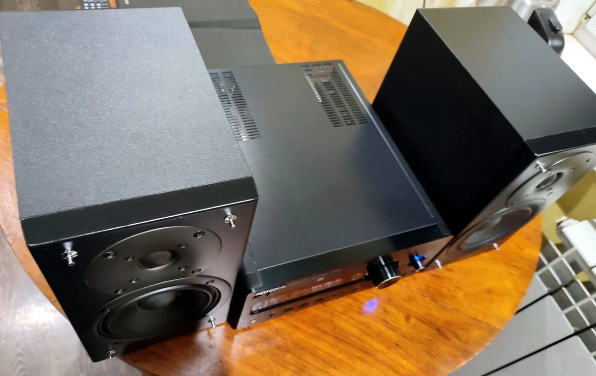 Kenwood R-K711 CD ресивер