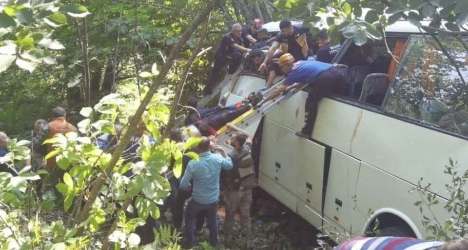     Автобус с туристам съехал с трассы в Турции. Фото: соцсети