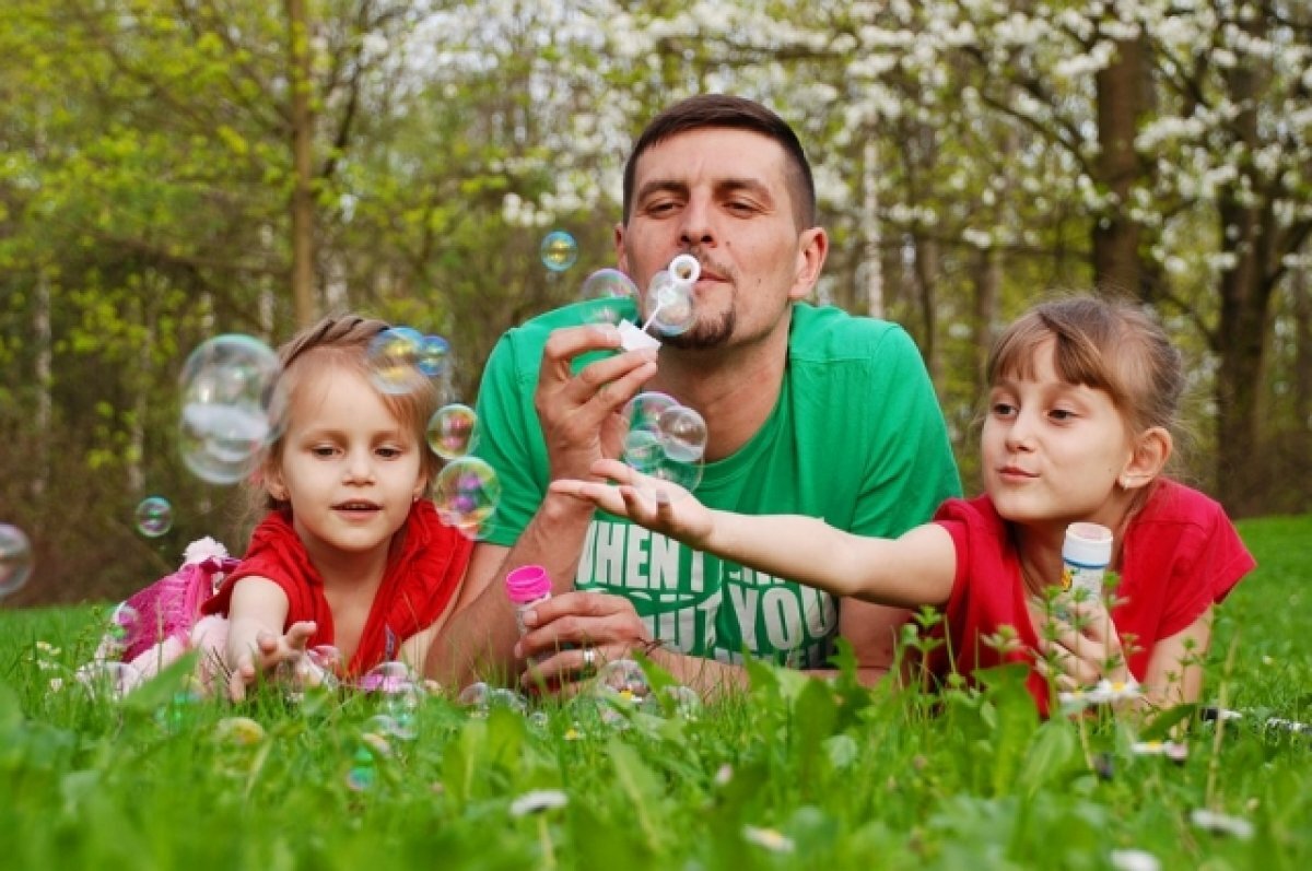    Жители Казани предпочитают проводить выходные семьей и на природе.