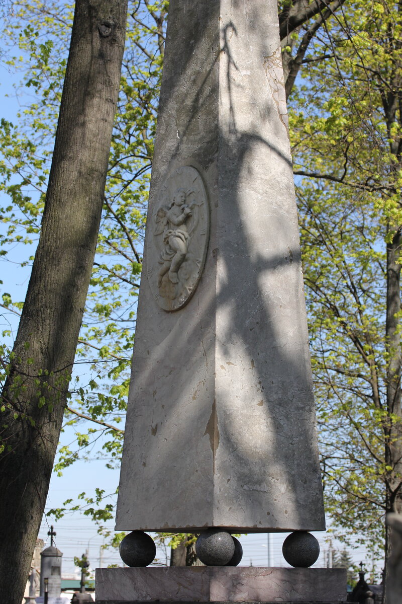 Некрополь XVIII века, Санкт-Петербург