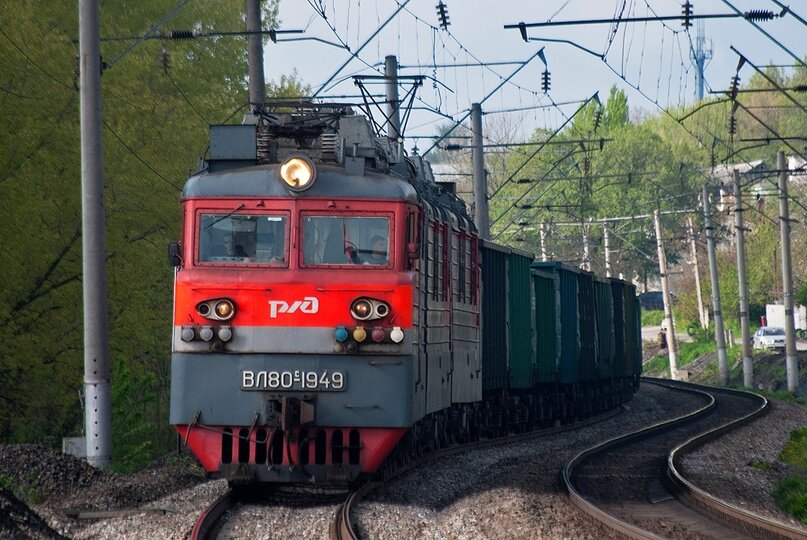 ВЛ80С-1949/793 (ТЧЭ-4 Лиски-Узловая, ЮВЖД), перегон Кизитеринка - Александровка.