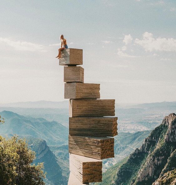 Источник фото https://www.buzzfeed.com/philippjahner/rainbow-hills-crystal-mines-oh-my