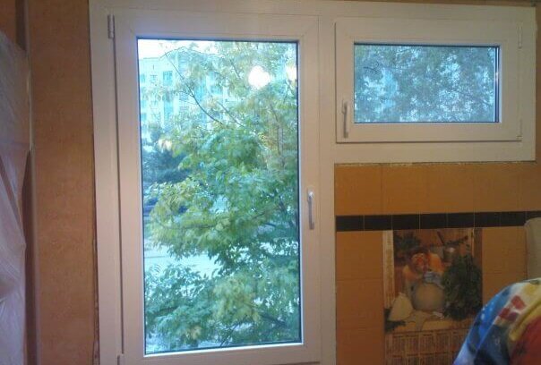 Серия 600 с Г-образным окном: вид изнутри (кухня)