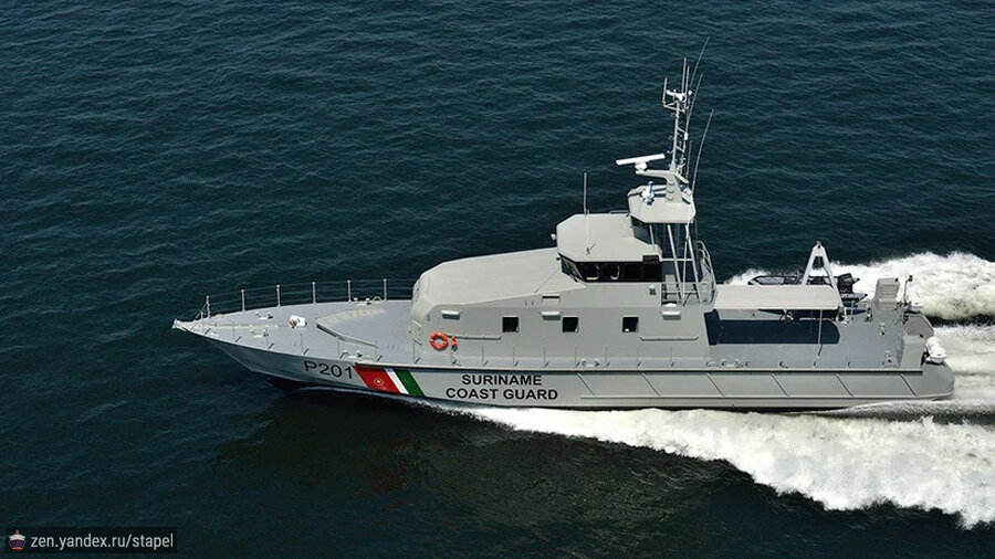 Катер проекта  OCEA FPB 98