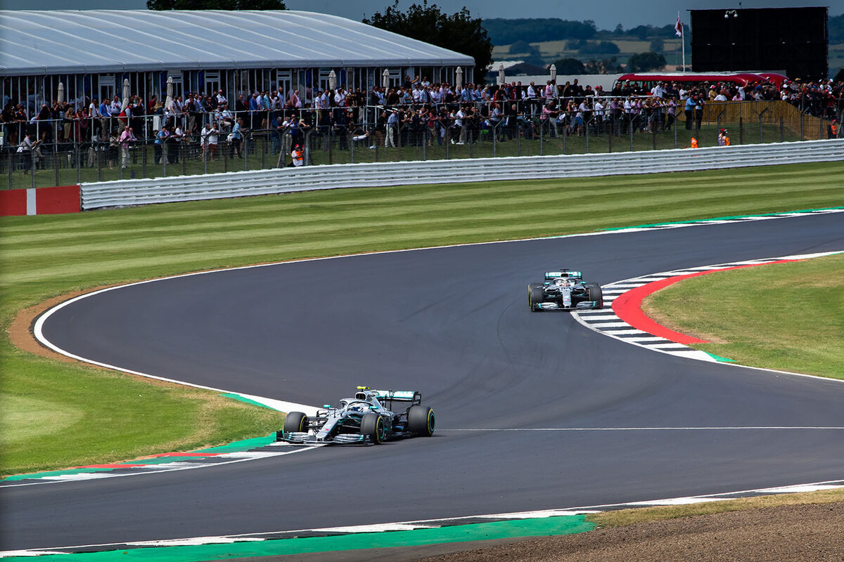 Команда Mercedes не проиграла ни одного сезона Формулы 1 с 2014 года