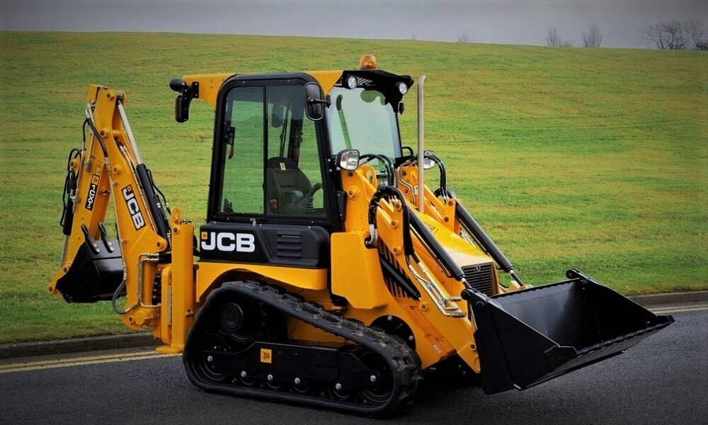 Компактный гусеничный экскаватор-погрузчик JCB 1CXT