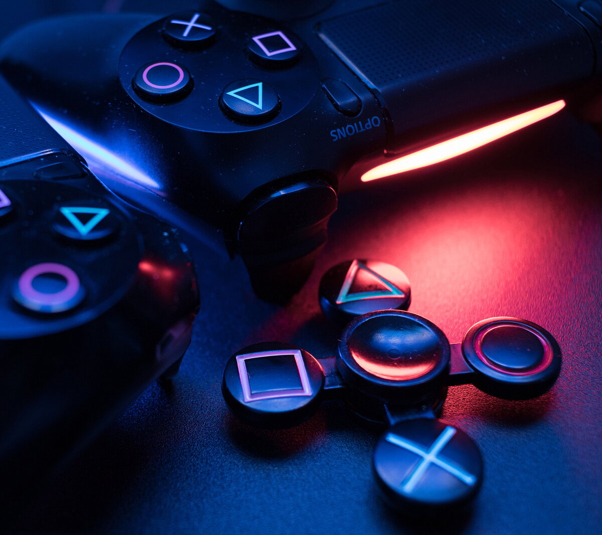 Ps gaming. Джойстик ps5 неон. Фон с джойстиками. Игровая приставка HD. PLAYSTATION обои