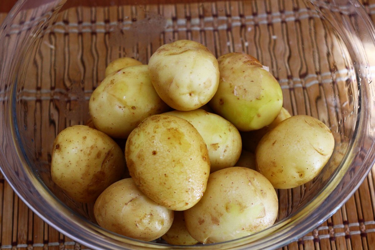 Вот из этой картошечки мы и будем делать вкуснятину!