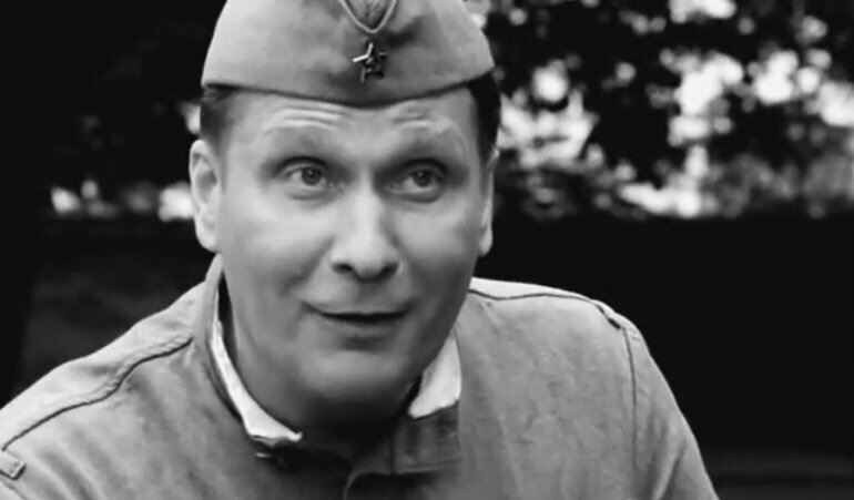 Виктор Сарайкин в сериале «Ликвидация», фото - kino-teatr.ru