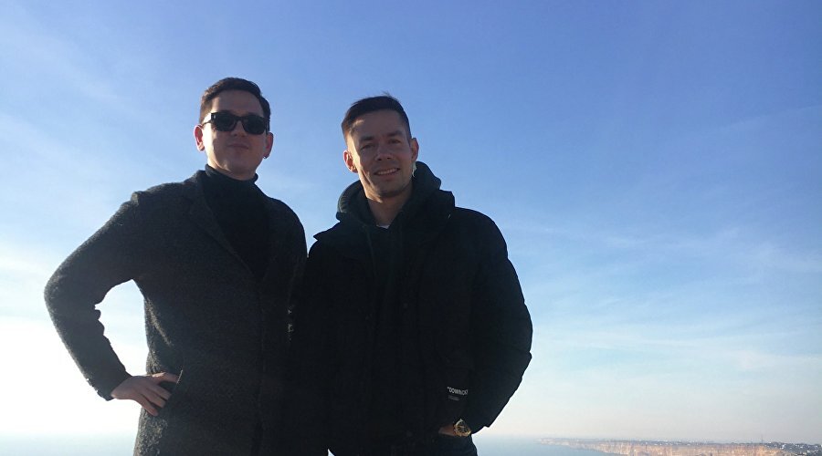 Игорь Нескубин с певцом Стасом Пьехой // Фото из личного архива Игоря Нескубина