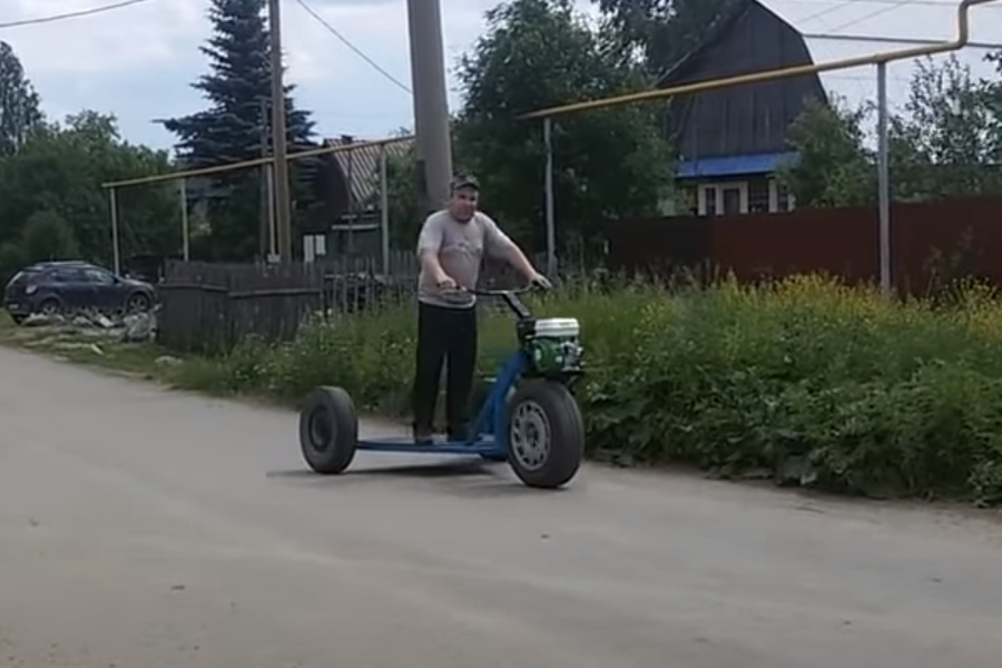 ильдар сунагатуллин самоделки мотоцикл. ильдар сунагатуллин мотоцикл. самоделки ильдара сунагатуллина. ильдар самодельщик. ильдар сунагатуллин самоделки.