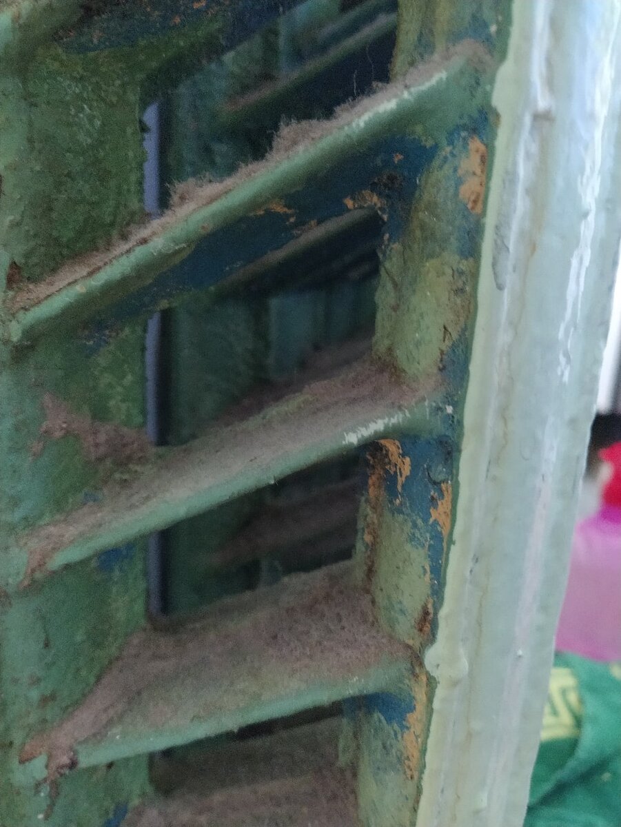 Батареи во всей квартире были вот в таком состоянии