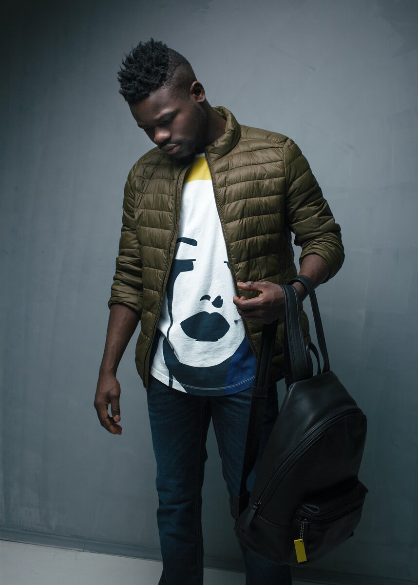 Lookbook Sisley SS'16. Фотограф Максим Самсонов, модель Simeon Iyantan, стилист Дарья Самсонова, визажист Александра Майорова. 2016 г.