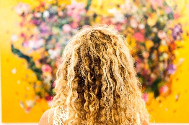 Кудрявые волосы: все, что вы хотели знать