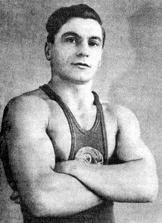 25 июля, 1952  года Иван Удодов стал первым советским олимпийским чемпионом по тяжелой атлетике. На Играх-1952 в Хельсинки он победил в весовой категории до 56 кг с результатом 315 кг в сумме троеборья