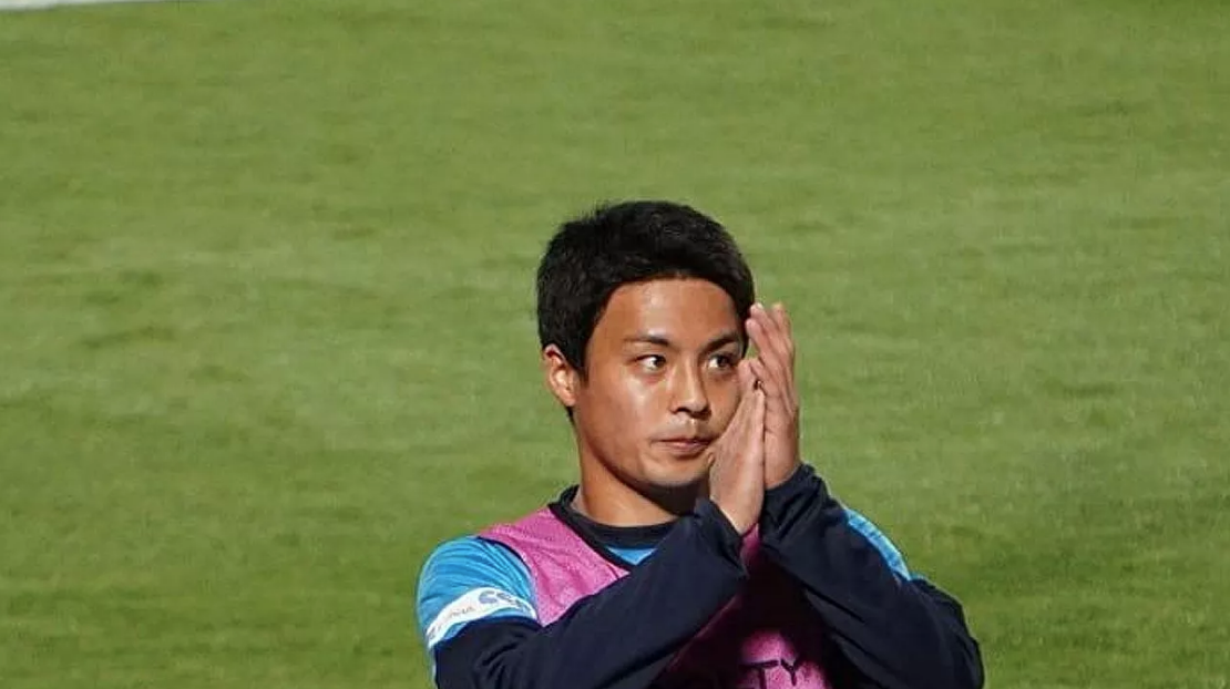 Полузащитник Мицуки Сайто продолжит карьеру в "Рубине". Фото - Instagram.