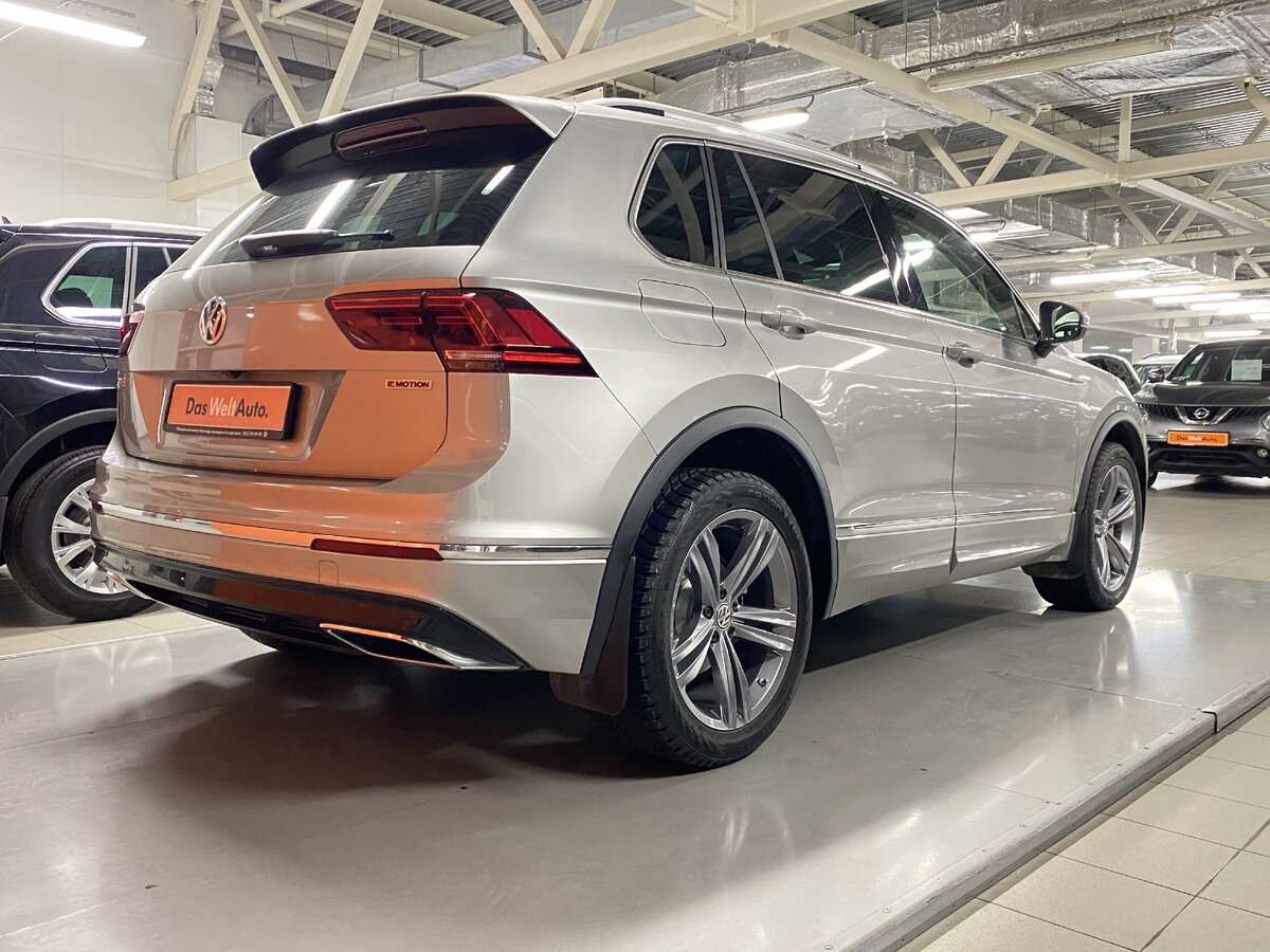 Купил новый VW Tiguan 2: что рекомендуют доустановить и как это сделать недорого/самому