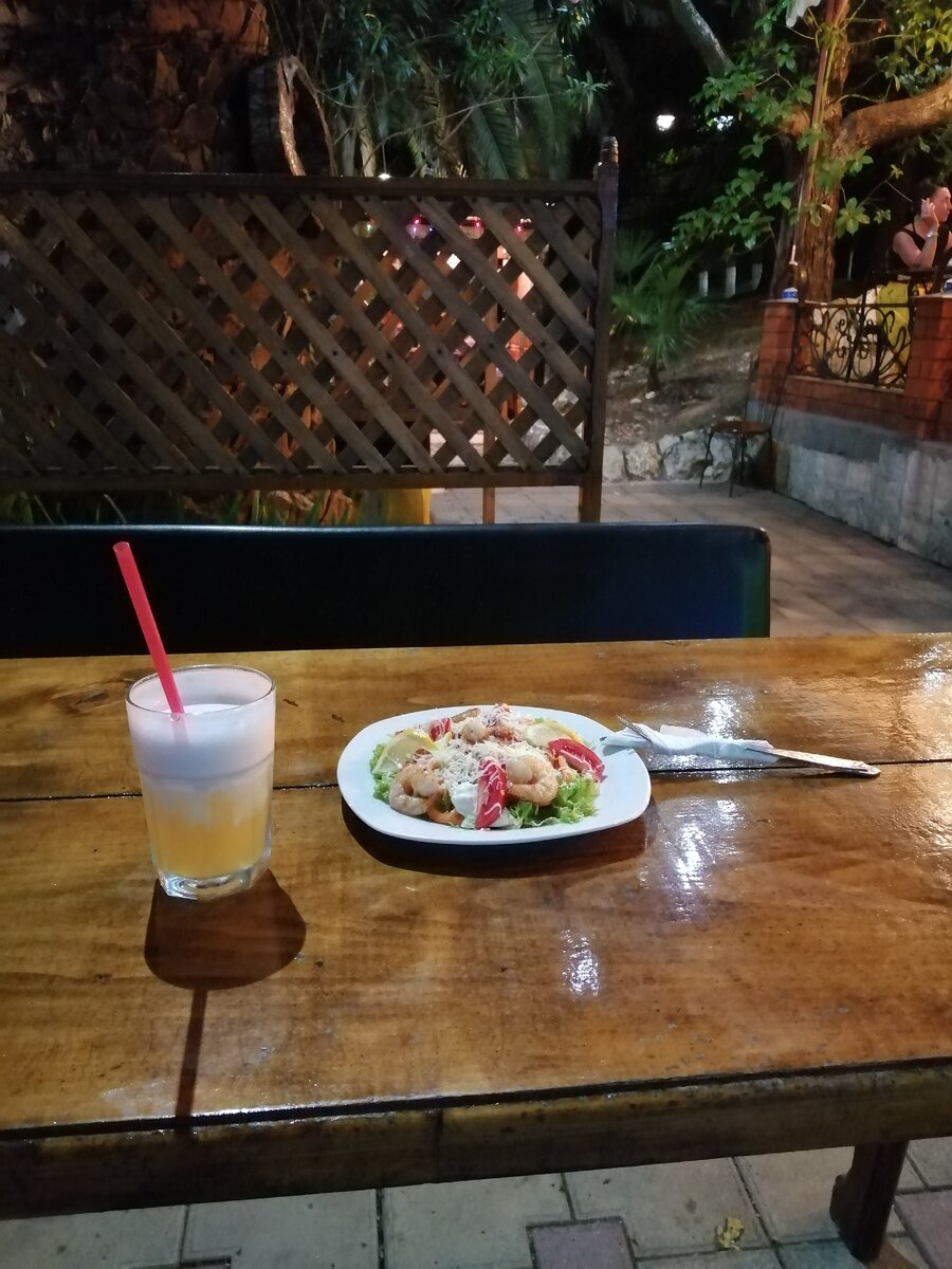 Сметанкин Андрей. Практический психолог. Специалист по аутоактивации сознания и зависимому поведению.