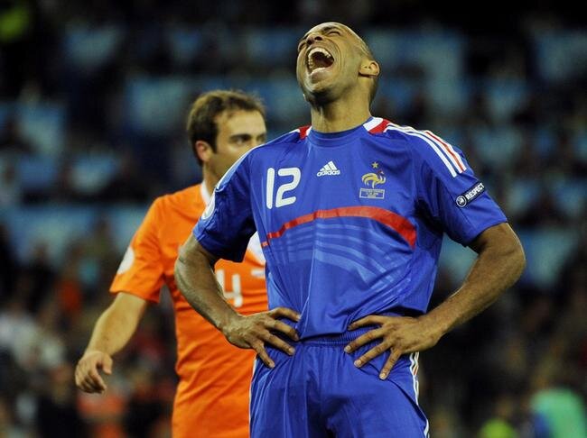 Анри потрясён поражением сборной Франции (1:4) в матче против Голландии на Евро-2008