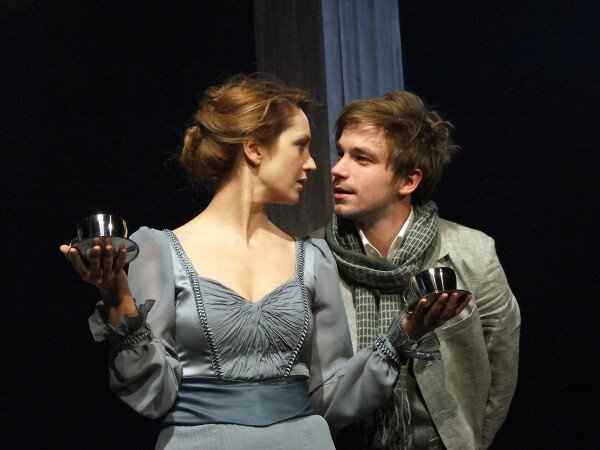  (с) фото с сайта театра