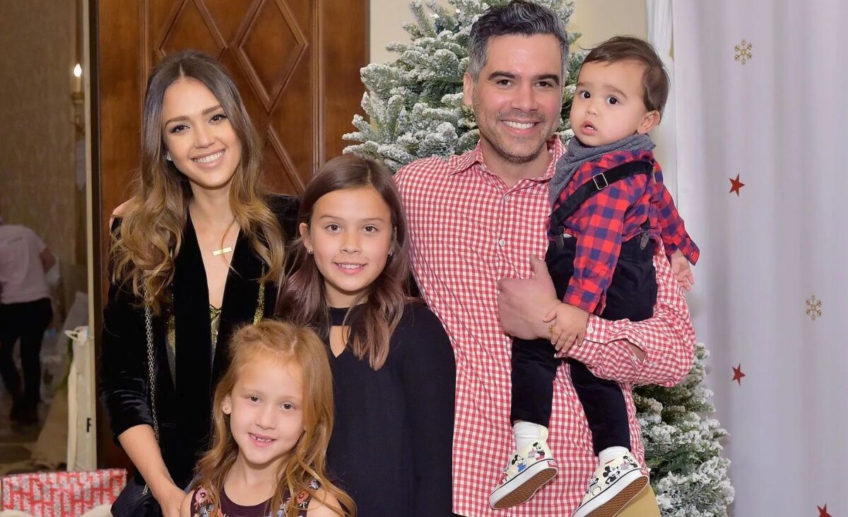 Джессика Альба