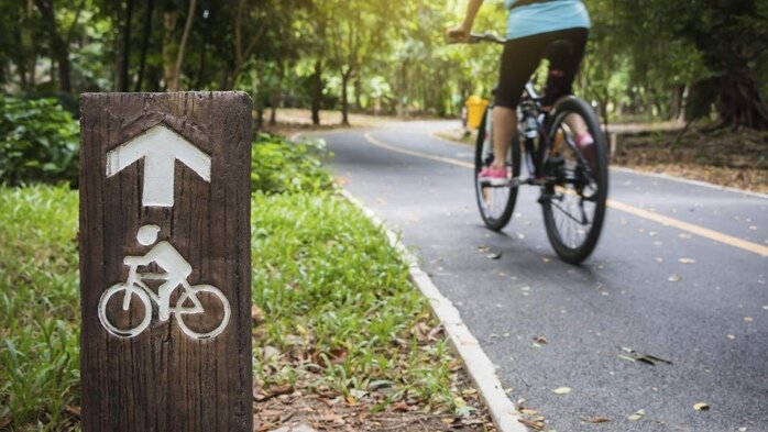 Велосипедная дорожка: столкновение интересов автомобилистов и велосипедистов