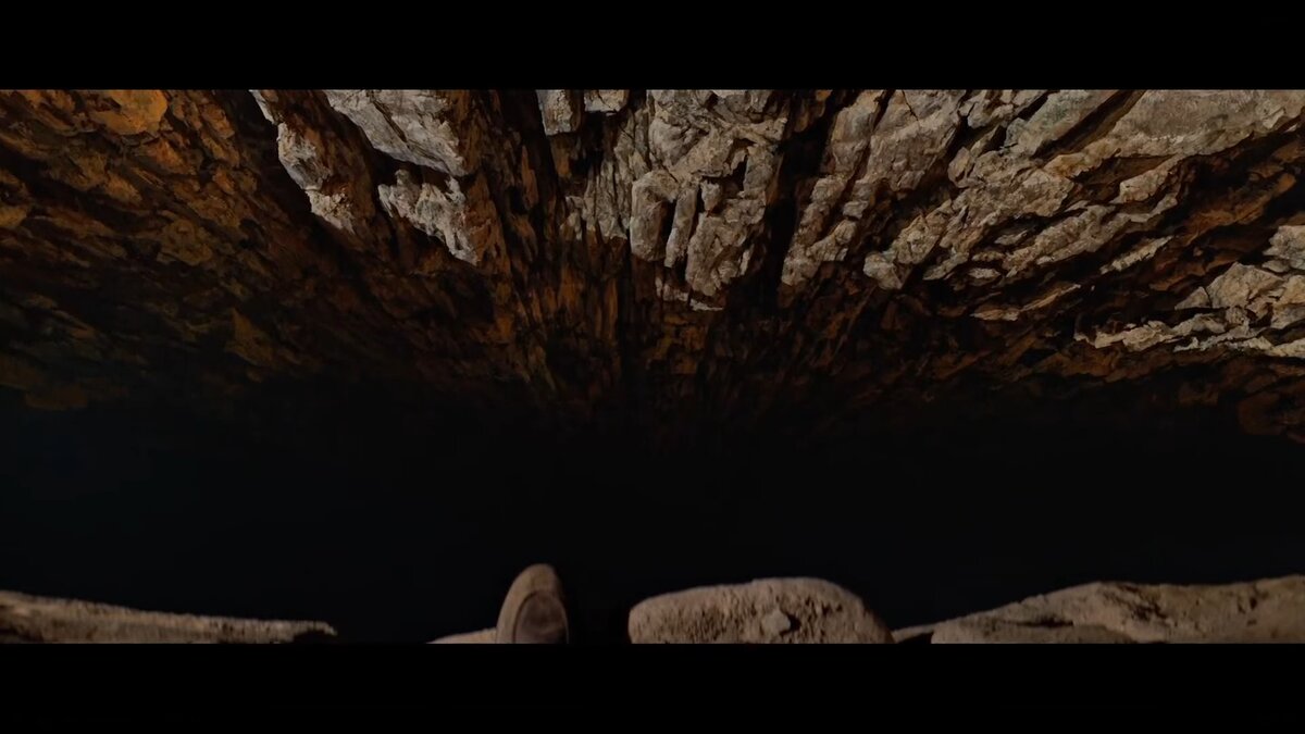 Кадр из фильма Индиана Джонс и последний крестовый поход, невидимая тропа.