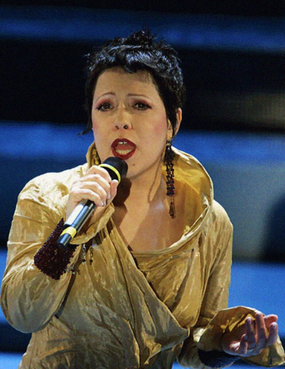 Джанна наннини 2022. Антонелла руджеро матиа базар. Антонелла руггиеро. Клава кука. Emanuela trane певица.