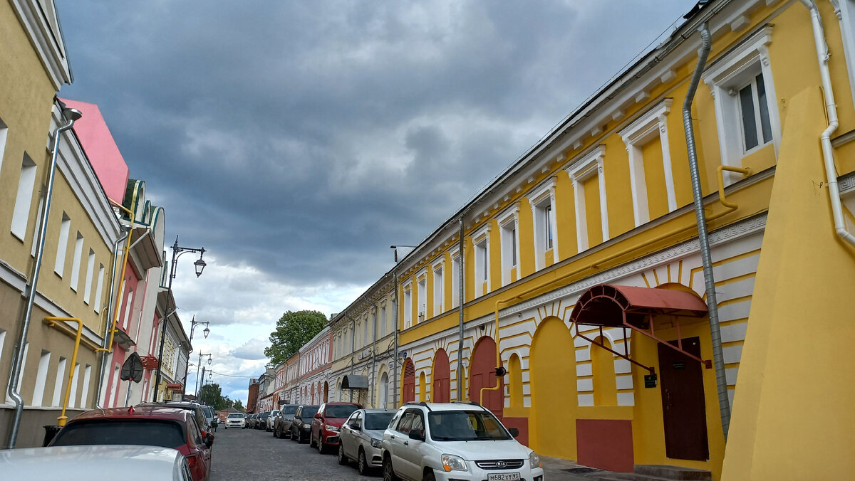 Где погулять в Нижнем Новгороде. История улицы нижегородских ночлежек под  стенами Кремля. | Городские прогулки. ЧЕЛЯБИНСК ПЛЮС. | Дзен