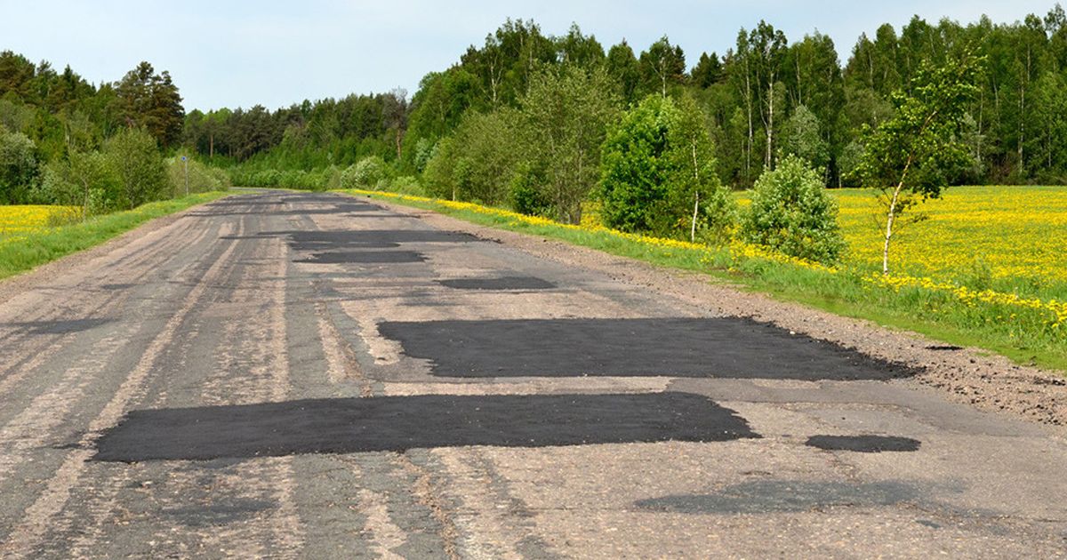 Плохое качество дороги. Дороги Рязанской области. Дороги России. Дорога Россия. Русские дороги.