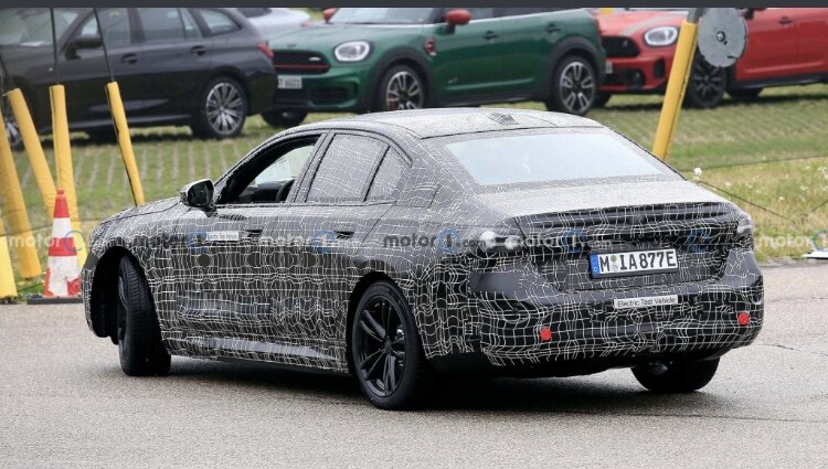 Прототипы новинок на тестах