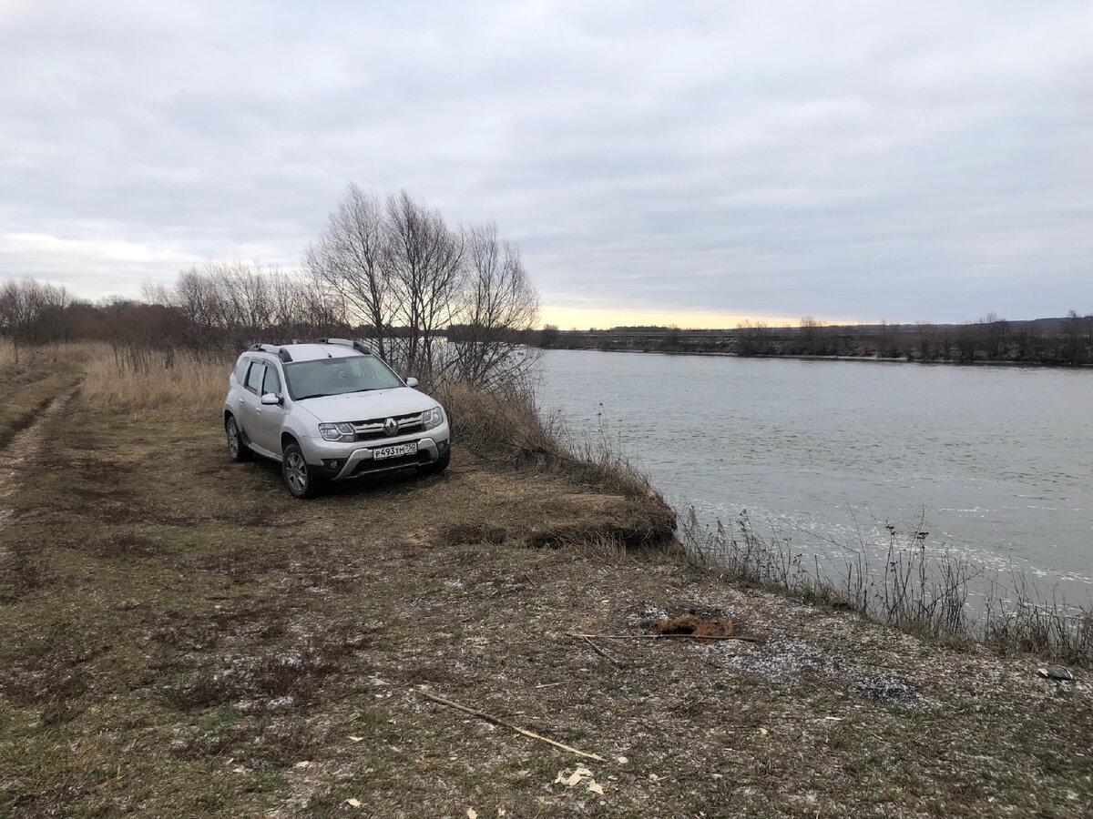 Можно ли ночевать в автомобиле с заведённым двигателем? | На бережку | Дзен