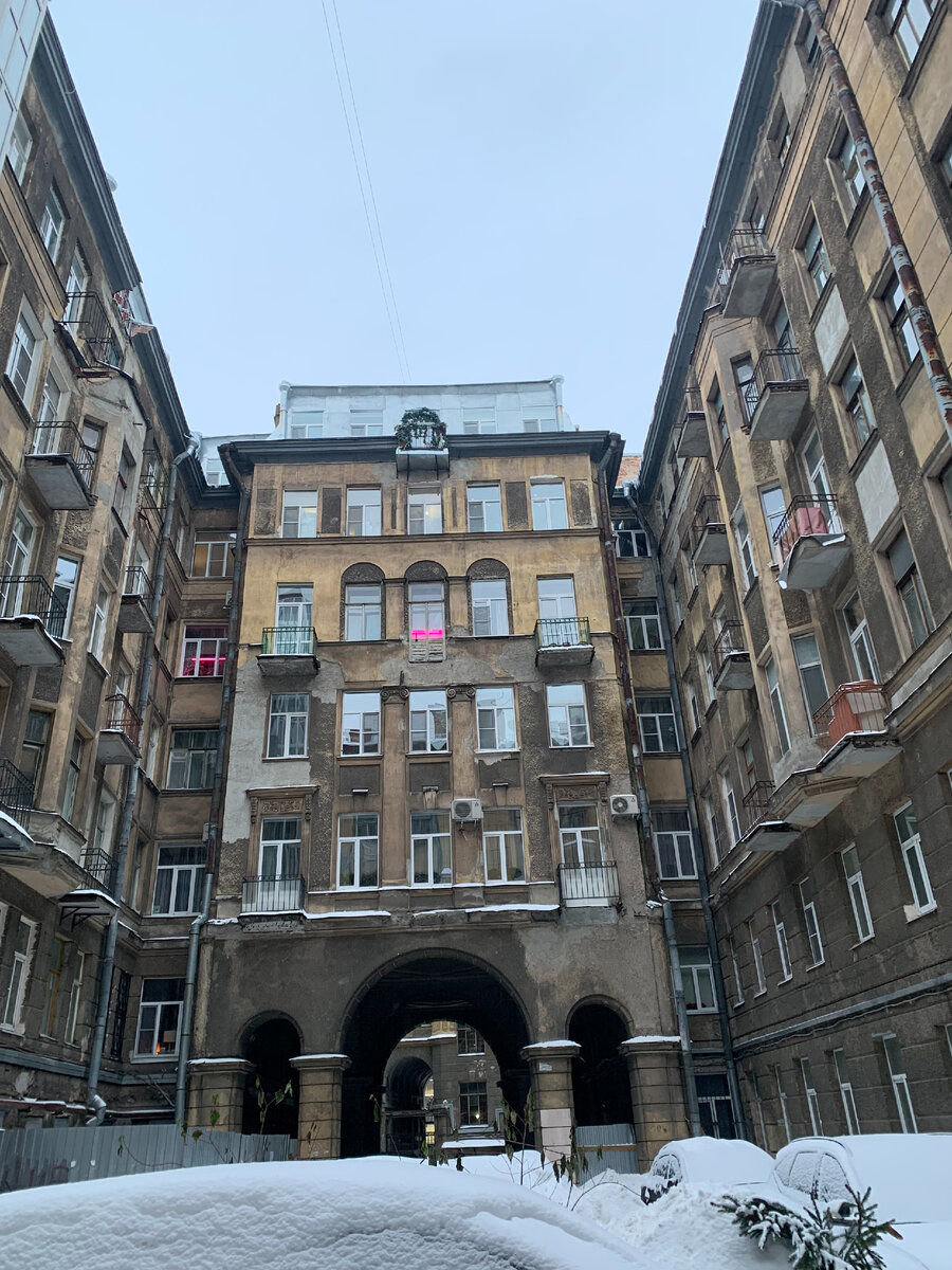 Атмосферные дворы Питера