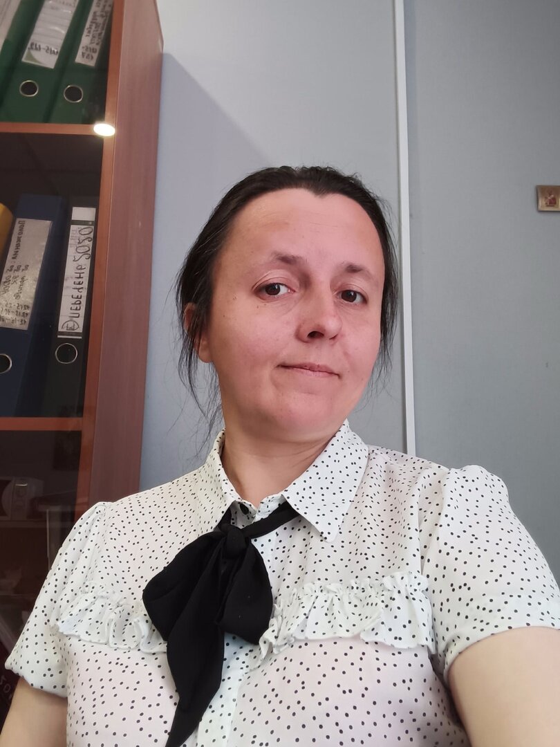 И снова я! Найдите 10 отличий (о красоте не будем, зато харизматичная:))