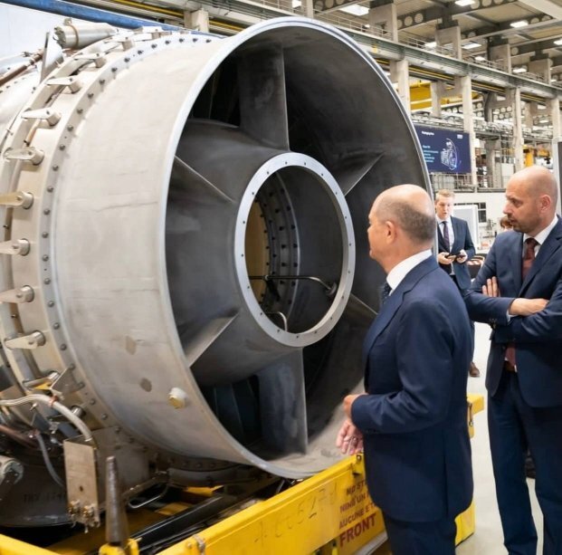 Сколько ни заглядывай внутрь, а Россия турбину не примет