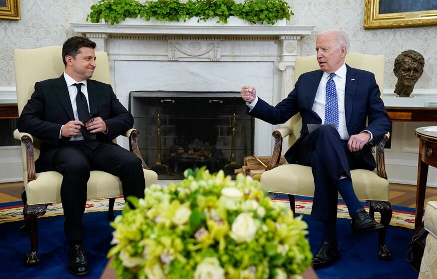    «Требования перешли всяческие границы»: Зеленского обвинили в настраивании США против России