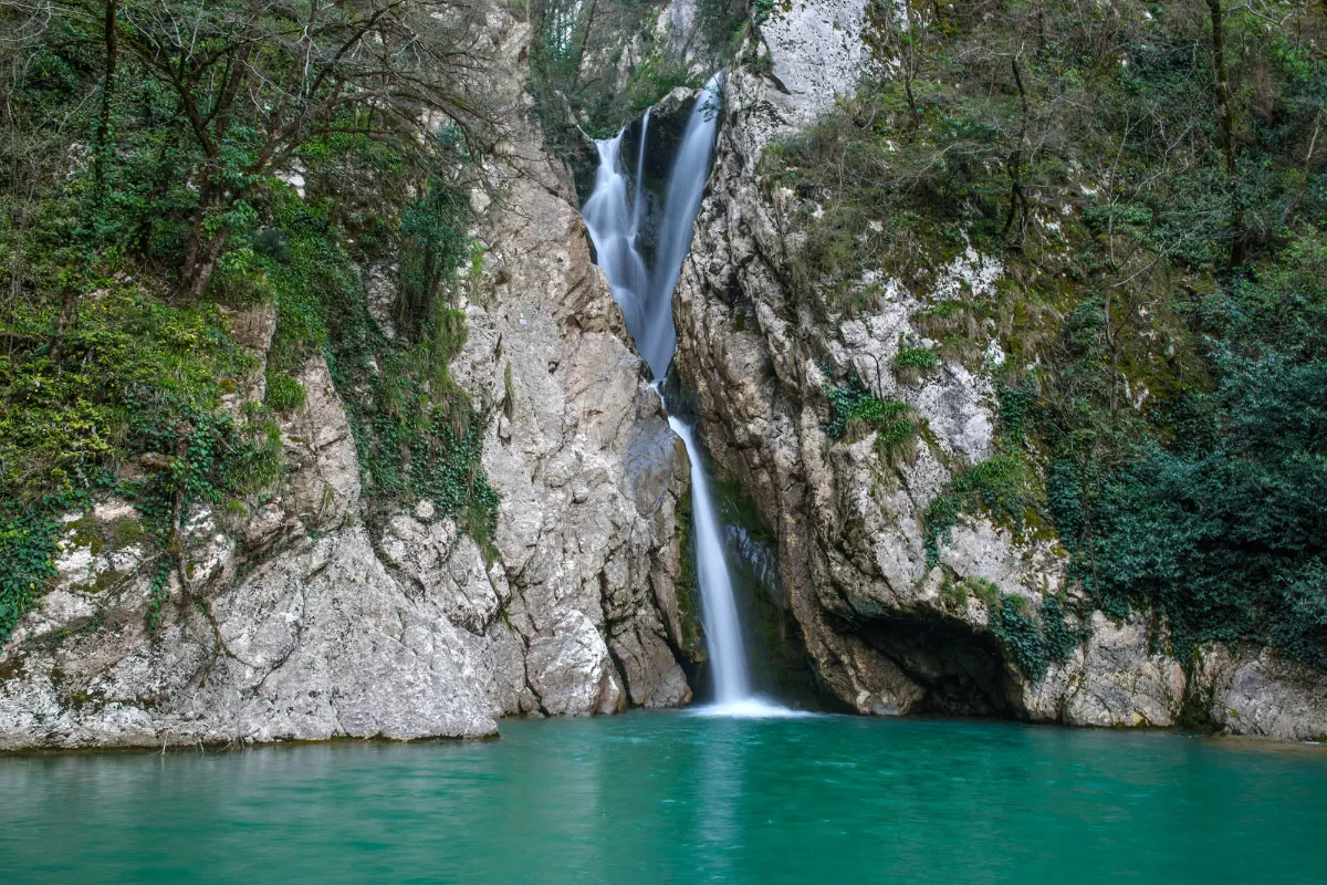 Агурские водопады Краснодарский край