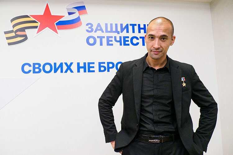 Расим Баксиков: «Я шел воевать с чистой совестью — знал, что иду воевать не с украинцами, а с ненавистным режимом, который США навязывает всем государствам нашего региона и не только нашего» Фото: Андрей Титов