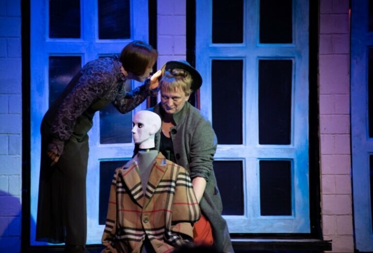    Оренбургский областной театр кукол вернулся с Межрегионального фестиваля с наградой Кристина Просвиркина