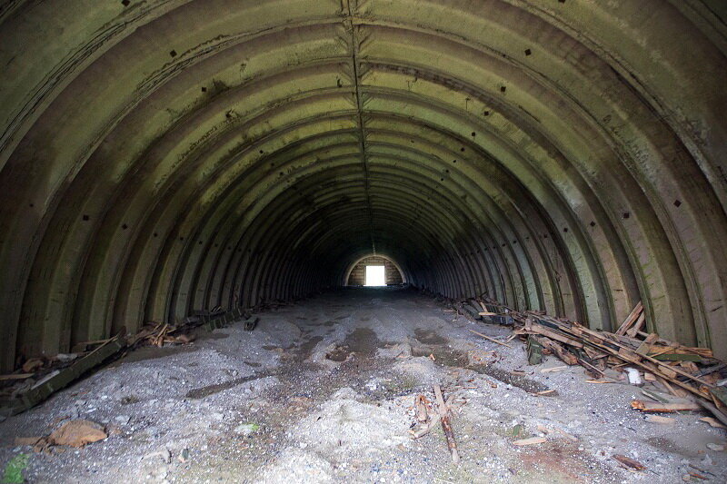 Заброшенные воинские склады вооружений 