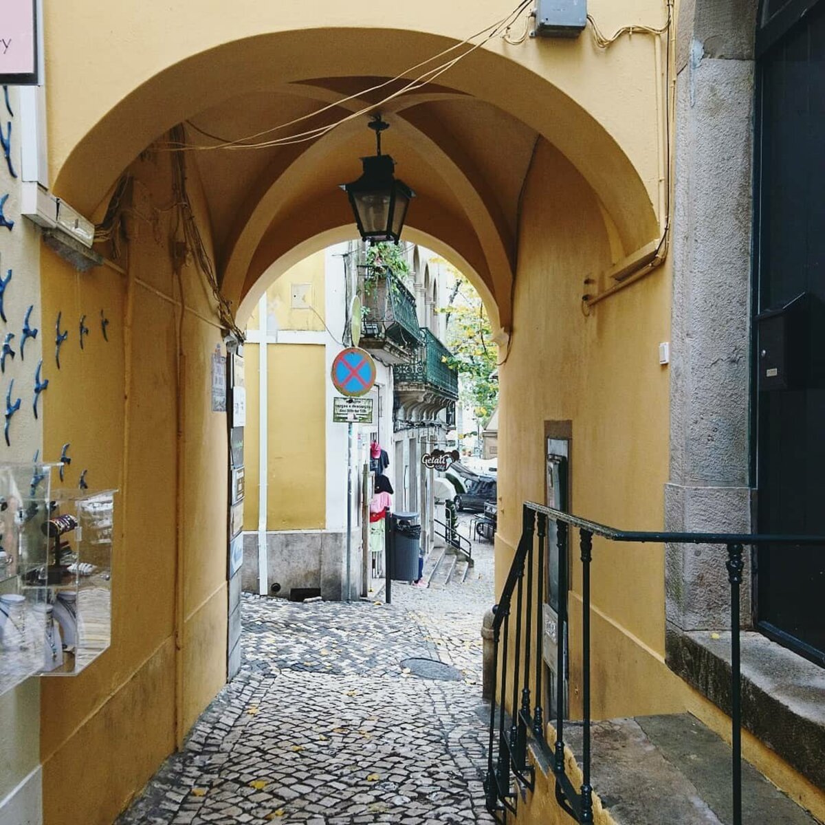 На фото Париж . очень красиво! 