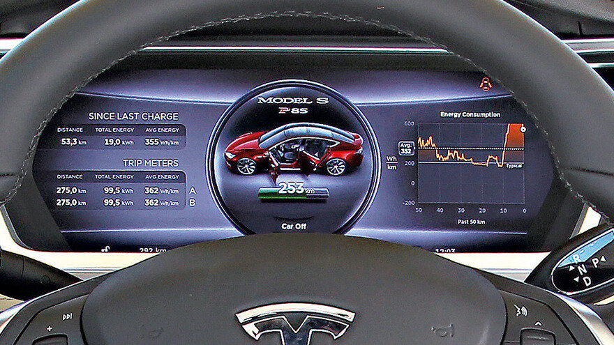 Car UI Tesla