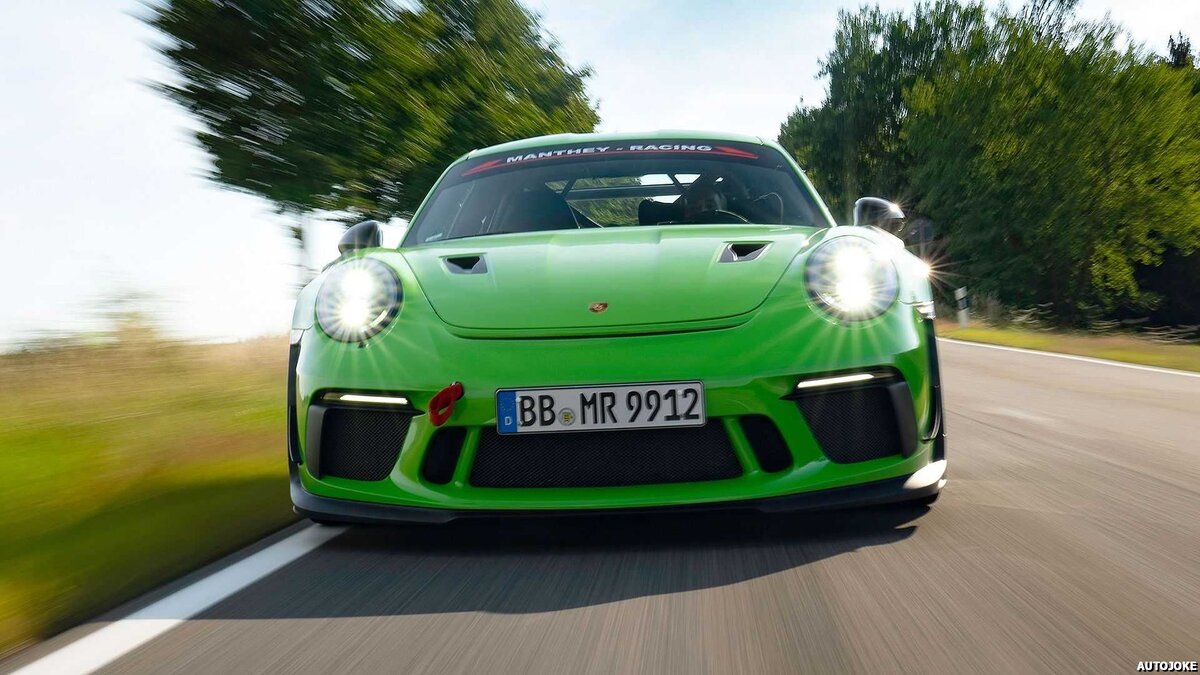 Porsche 911 gt2 RS Mr 991 2