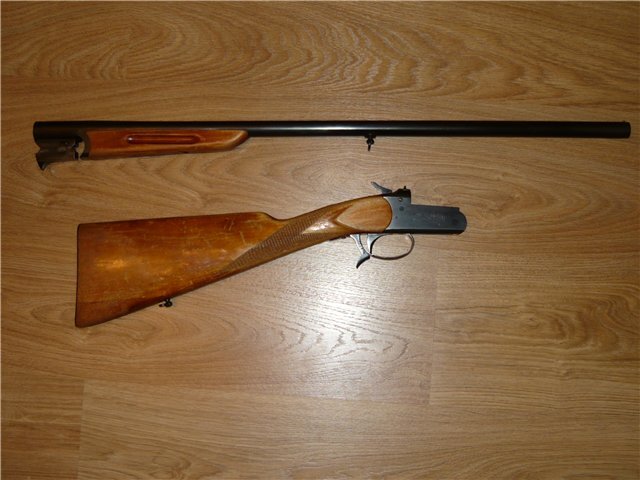Фото взято в свободном доступе. Точная копия моего первого ружья.
