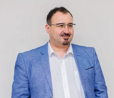 Тимур Асланов