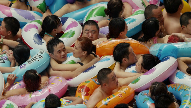 Кадр из фильма "Человек".