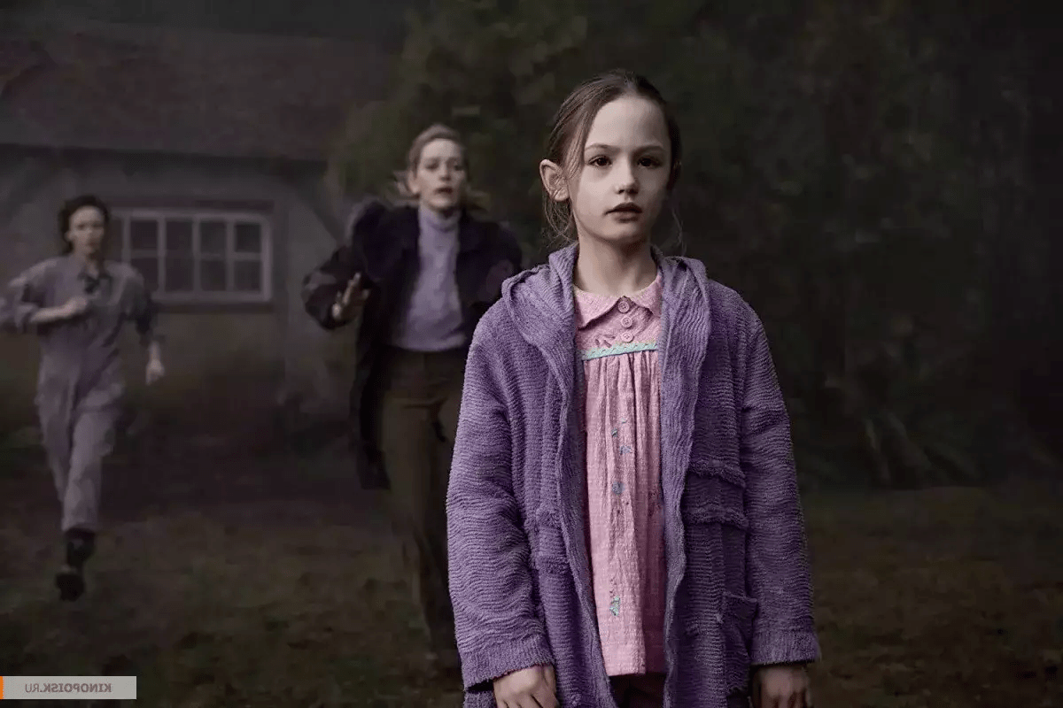 Лучшие сериалы ужасы 2020 года «Призраки усадьбы Блай/The Haunting of Bly Manor»