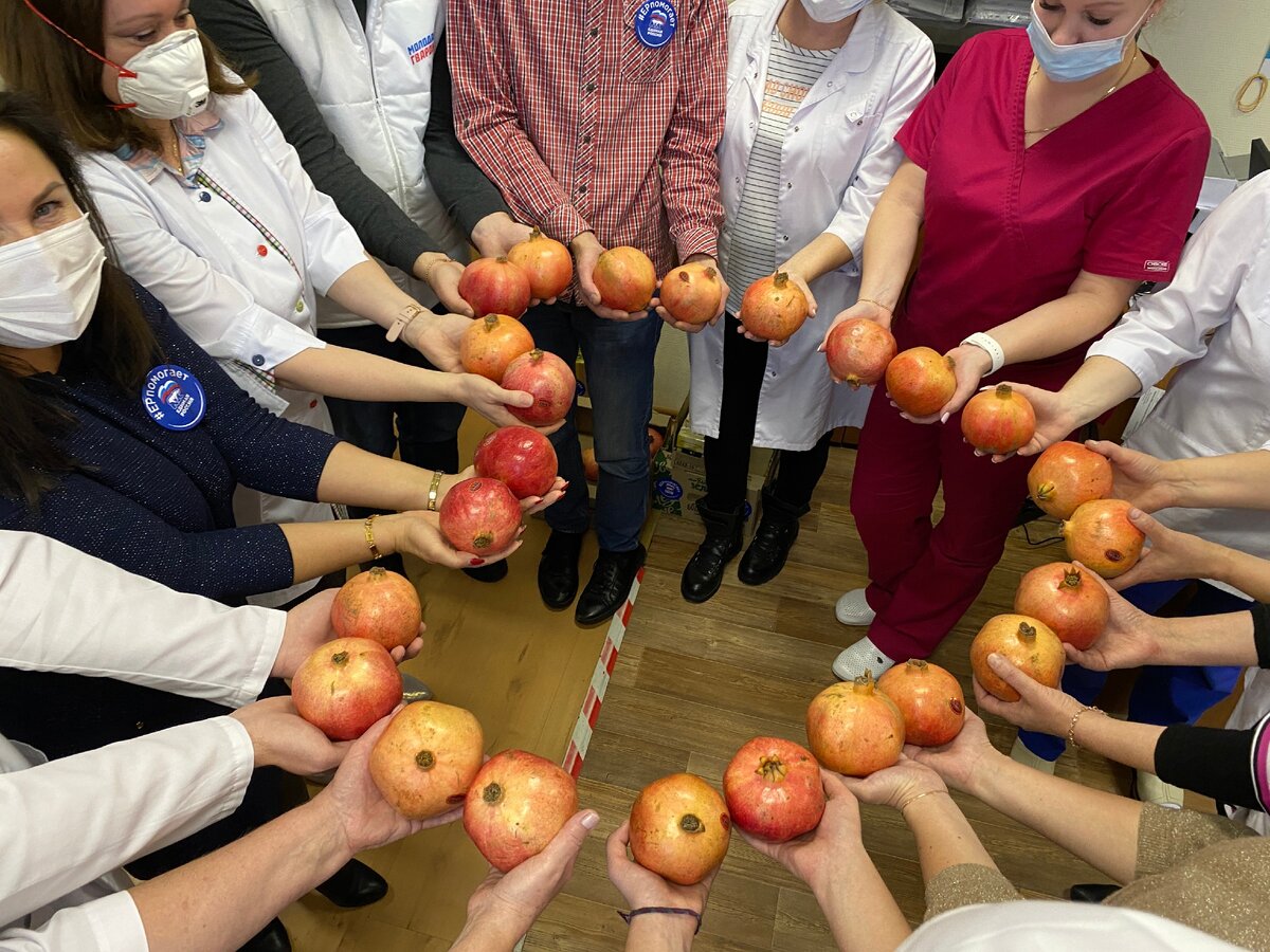 Гранат и зеленый чай для Дмитровских врачей